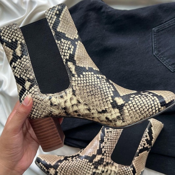 New J. Crew Sadie Boots In Snake-Embossed Leather✨ - Picture 1 of 5
